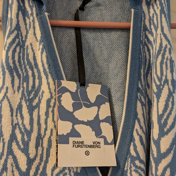 DVF (Diane Von Furstenberg) Dress - Picture 3 of 6